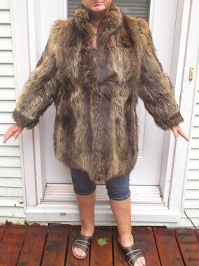Vintage 1970's Real Raccoon Fur Coat Emilien Furgeon Montreal Women’s Size M